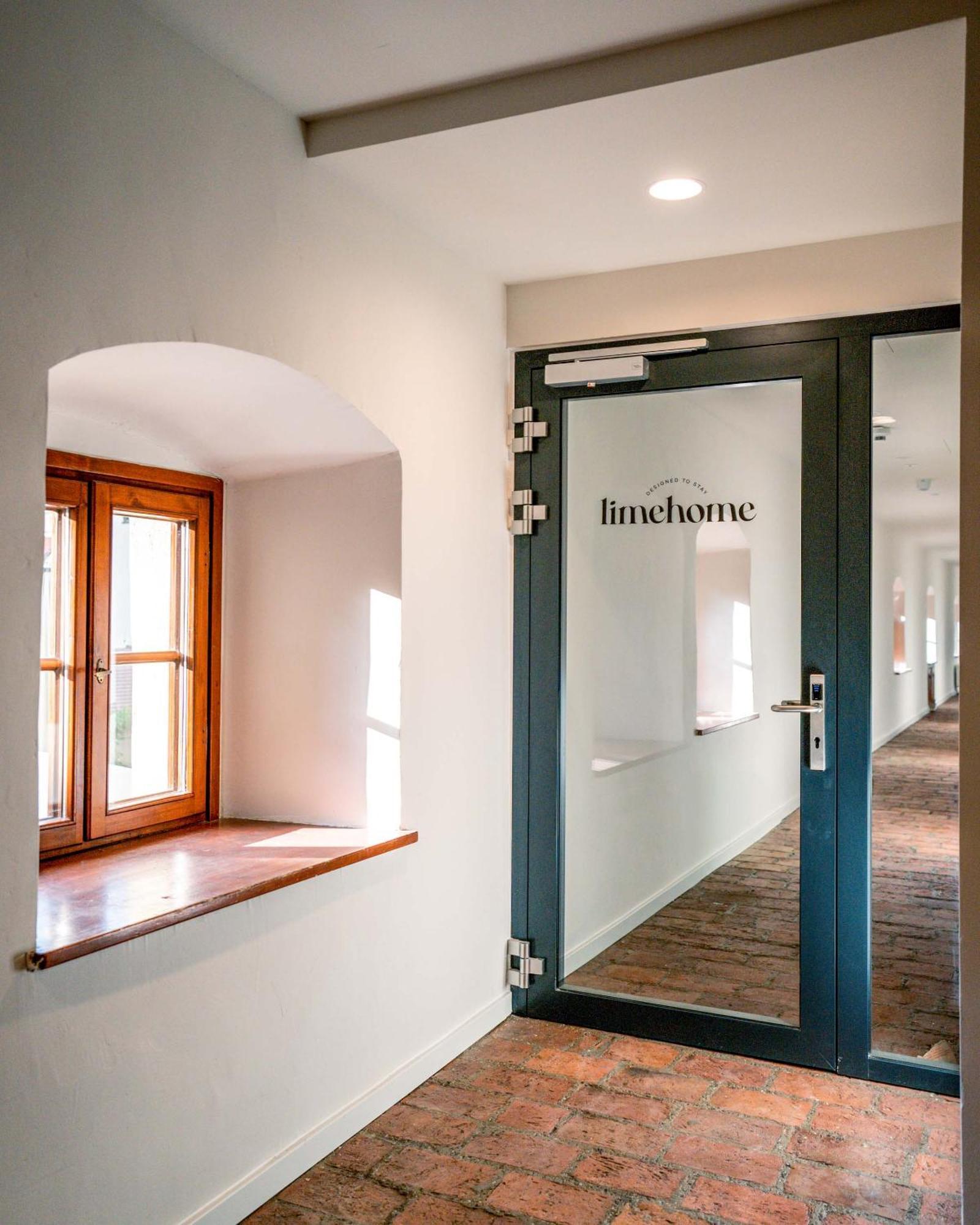 Limehome Krems Undstrasse Exterior photo