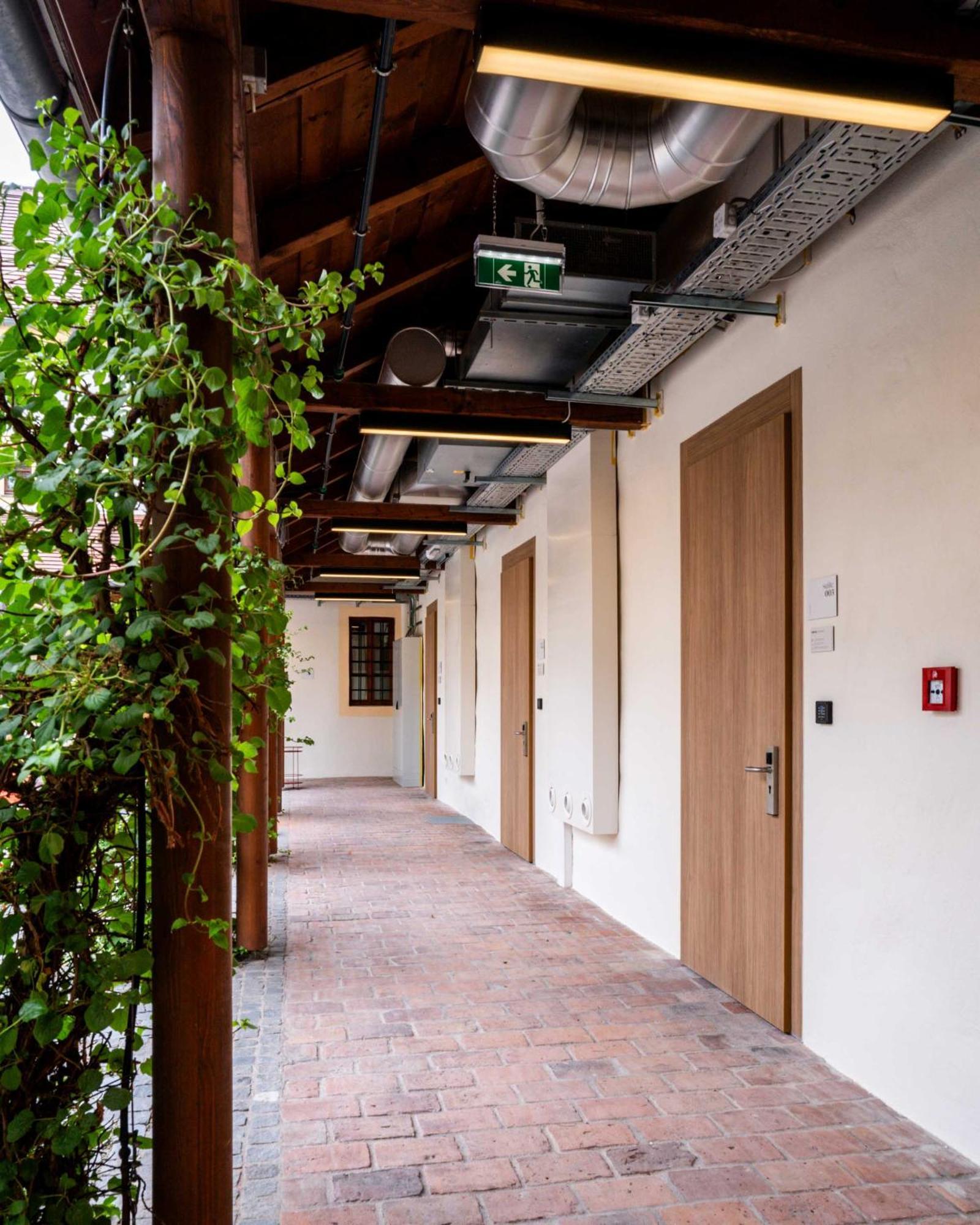 Limehome Krems Undstrasse Exterior photo