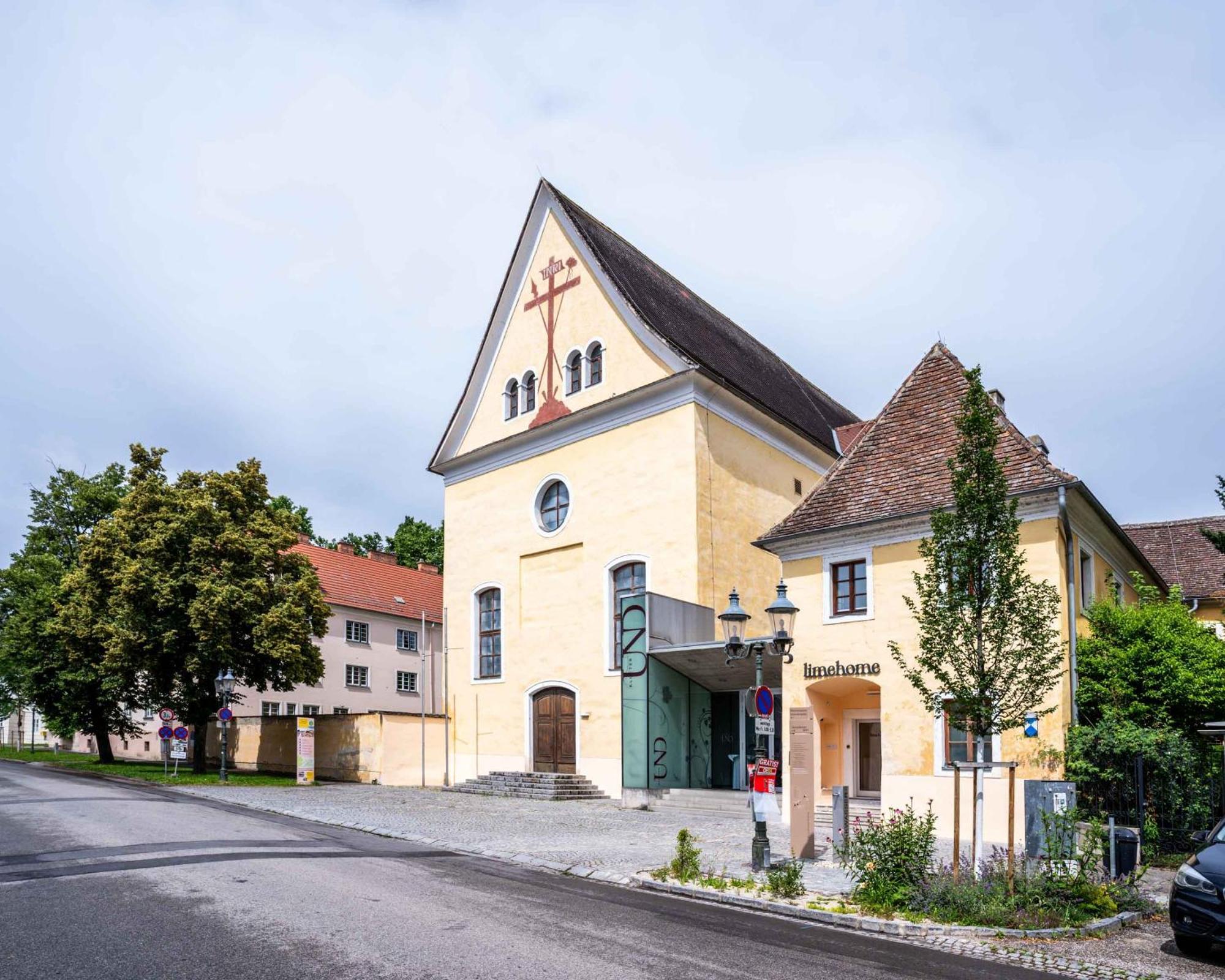 Limehome Krems Undstrasse Exterior photo