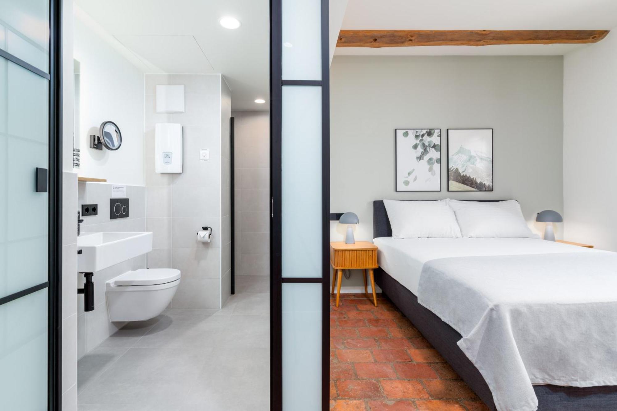 Limehome Krems Undstrasse Room photo