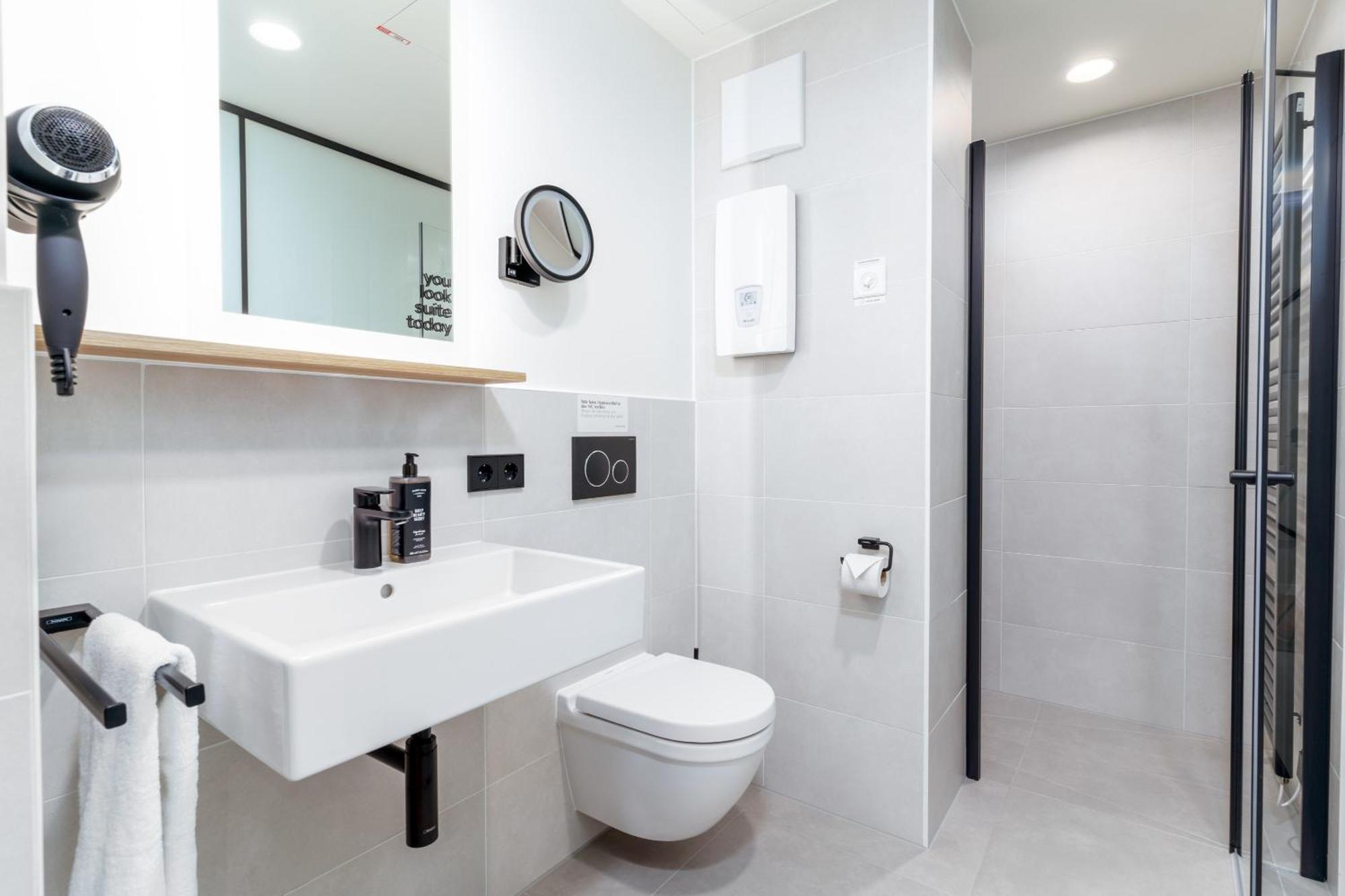 Limehome Krems Undstrasse Exterior photo