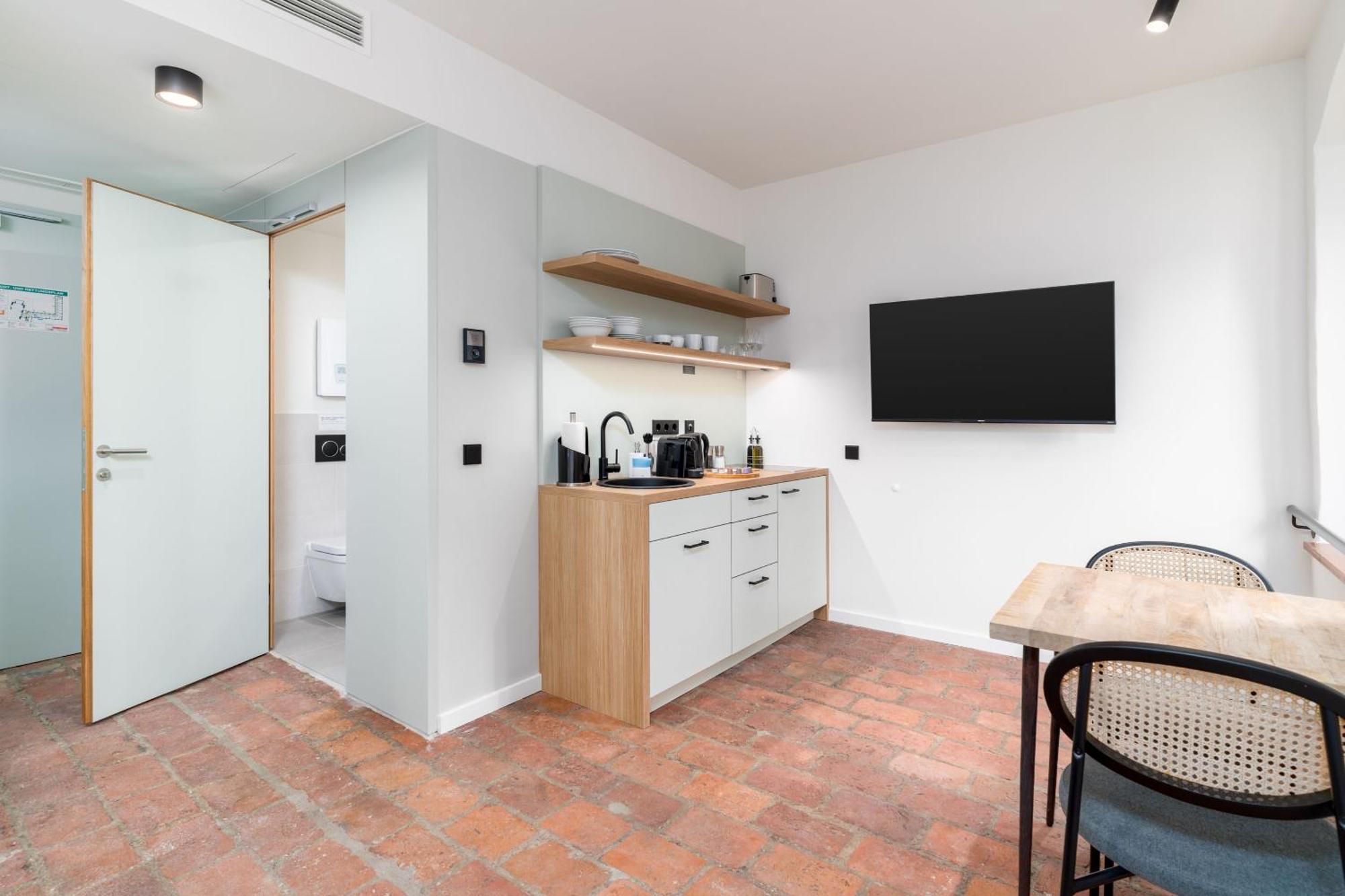 Limehome Krems Undstrasse Exterior photo